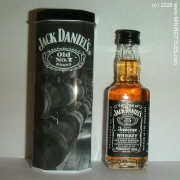 &copy; www.MINIBOTTLES.com - do not copy