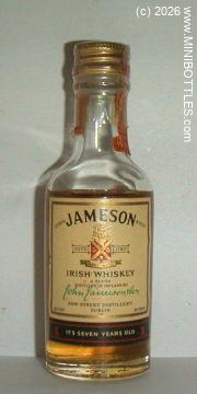 &copy; www.MINIBOTTLES.com - do not copy