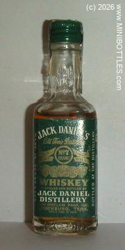 &copy; www.MINIBOTTLES.com - do not copy