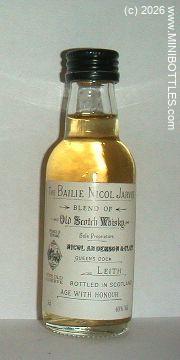 &copy; www.MINIBOTTLES.com - do not copy