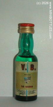 &copy; www.MINIBOTTLES.com - do not copy